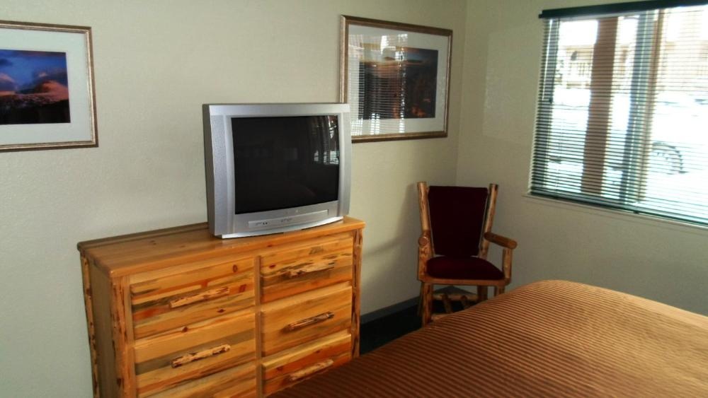 The Lodge at Lake Tahoe by VRI Resort